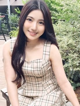 汐梨の画像・作品紹介